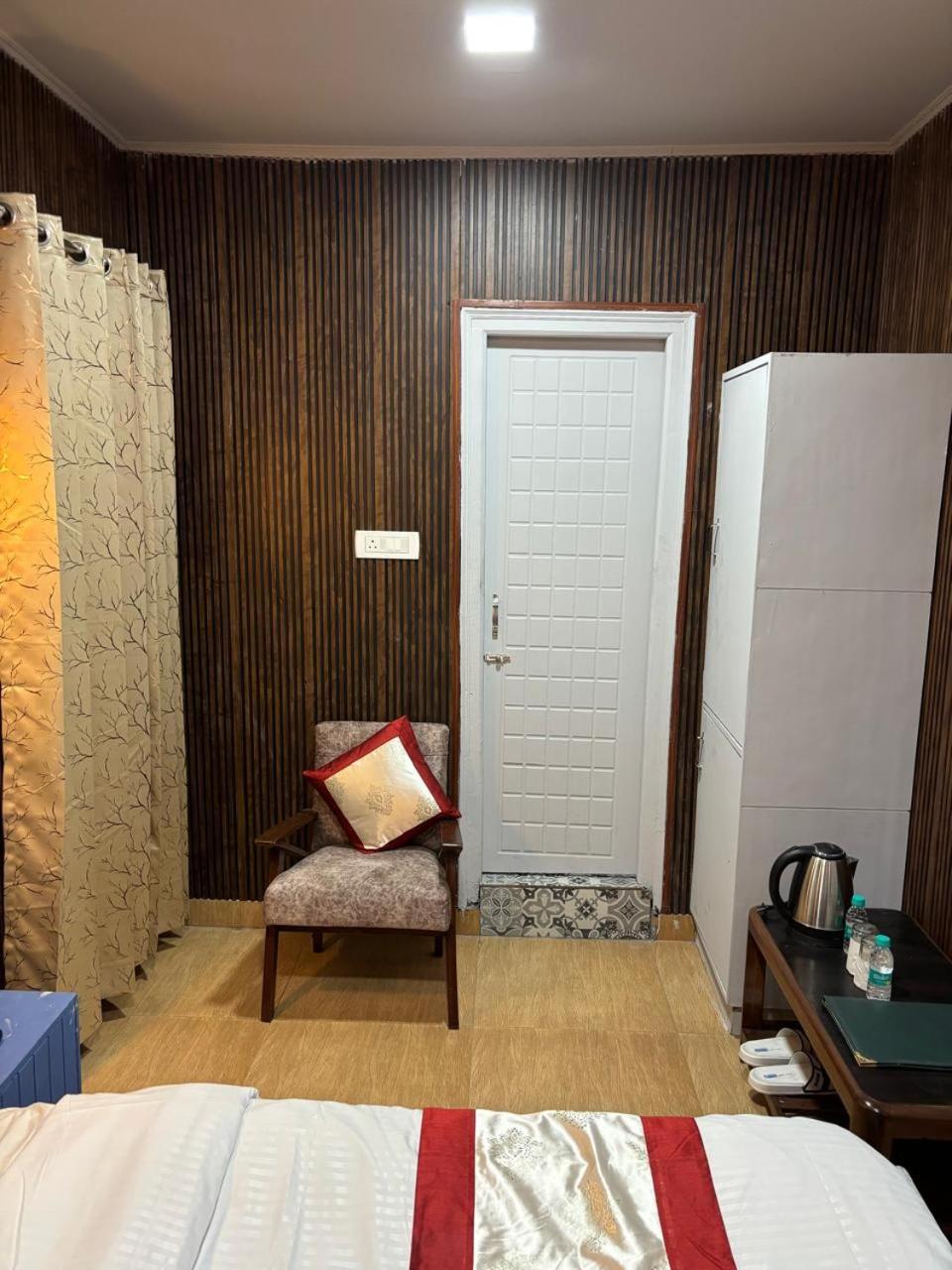 Hotel Amar Mussoorie Exterior photo