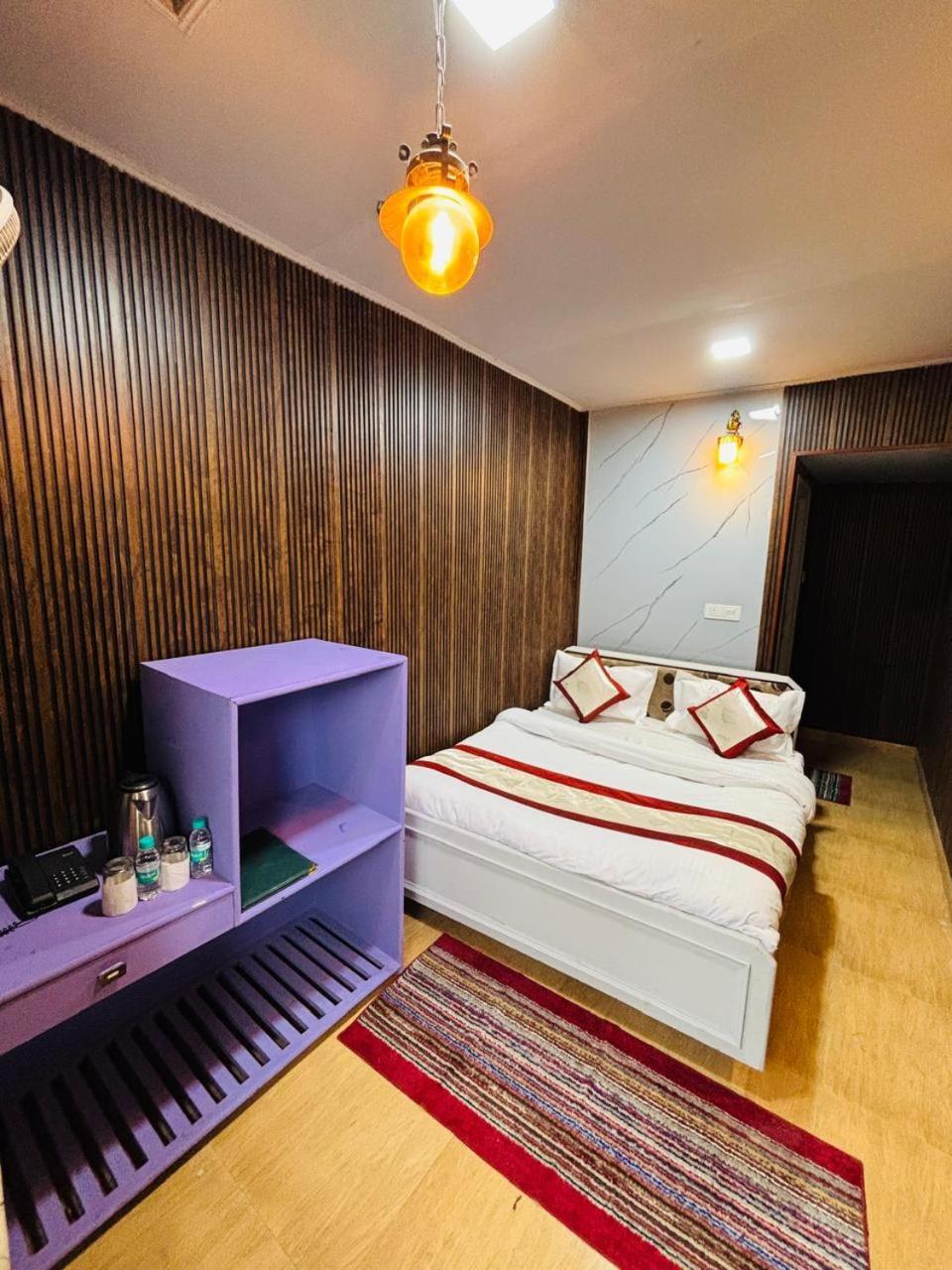 Hotel Amar Mussoorie Exterior photo